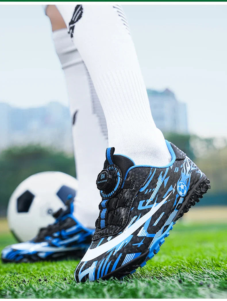 New Men Kids Soccer Shoes Football Boots Ultralight Match Grass Boys Professional Cleats Non-Slip Training Shoes Drop Shipping