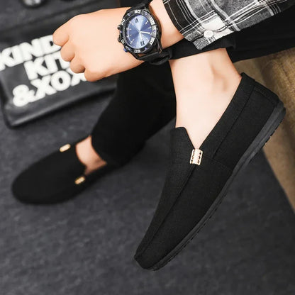Fashion Men Casual Shoes Luxury Brand Men Loafers Breathable Comfort Slip-on Mens Driving Shoes lightweight Lazy Shoes Moccasins
