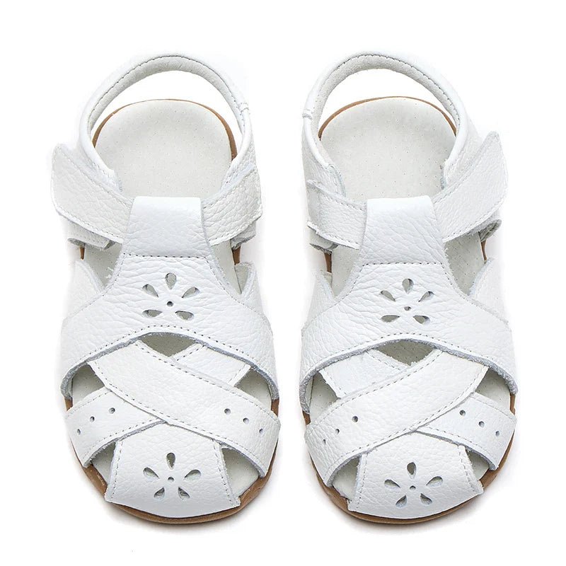 Genuine leather soft closed toe cut out children Girls sandals flat toddler Summer shoes