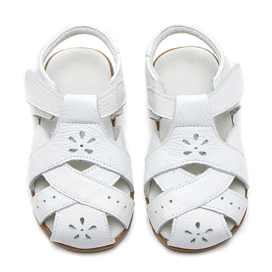 Genuine leather soft closed toe cut out children Girls sandals flat toddler Summer shoes