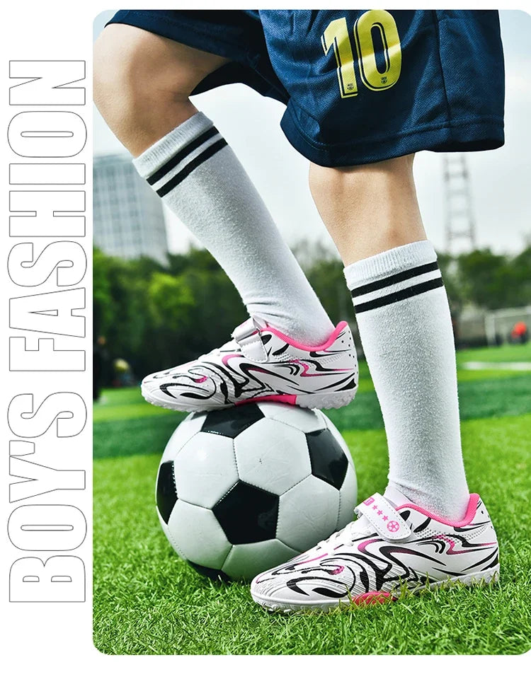 New Kids Soccer Shoes Original Football Shoes Boy Girl Indoor Professional Football Field Boots Society Cleats Non Slip Sneakers