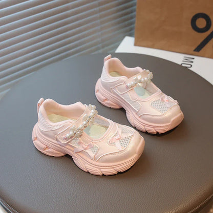 Girls Hollowed-out Mesh Sports Sneakers with Beaded Bow 2026 New Summer Toddler Barefoot Beach Shoes Platform Versatile Sandals