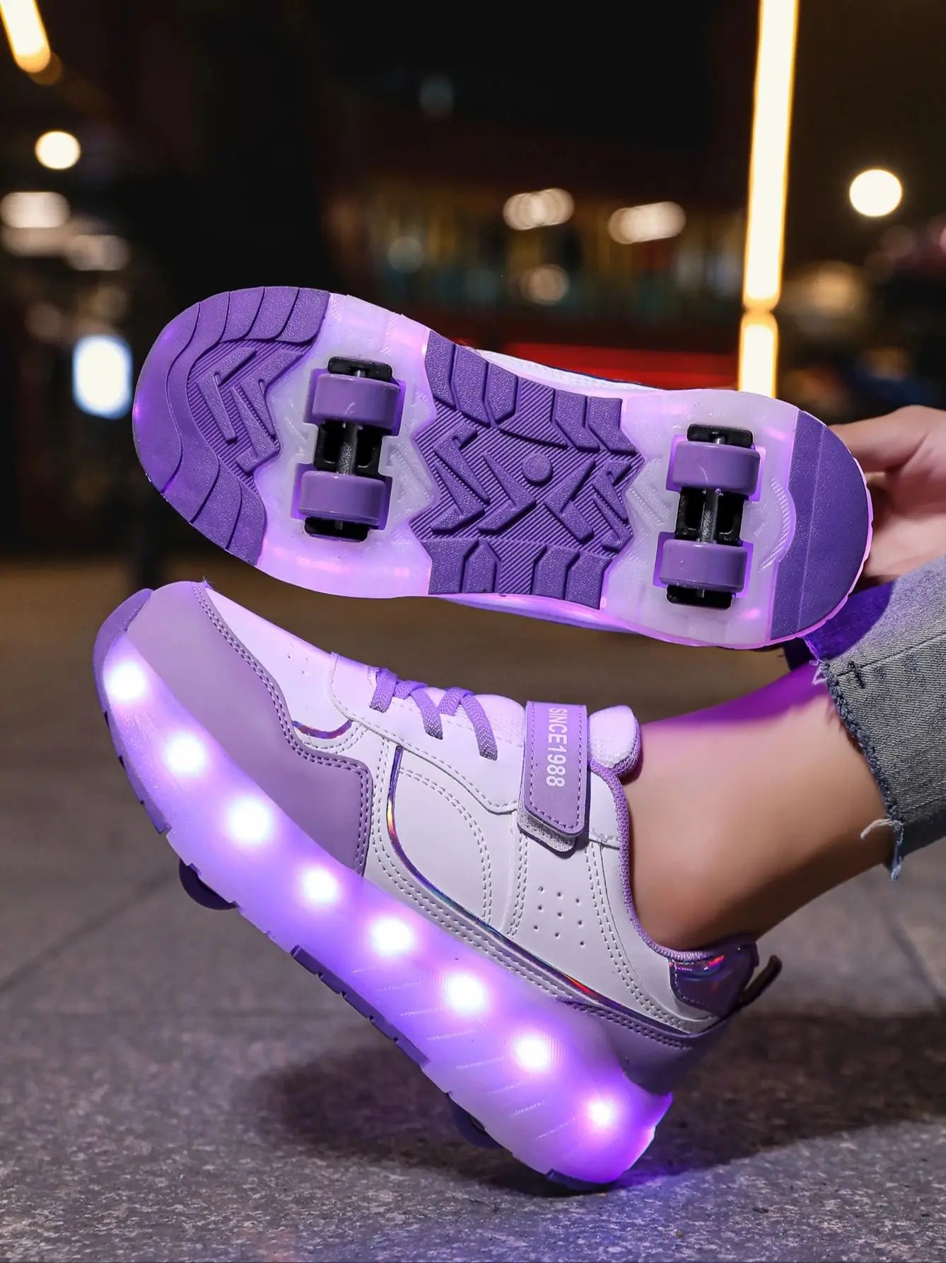 Popular and fashionable children's and teenagers' walking shoes upgraded version enhances stability, detachable dual-use sports