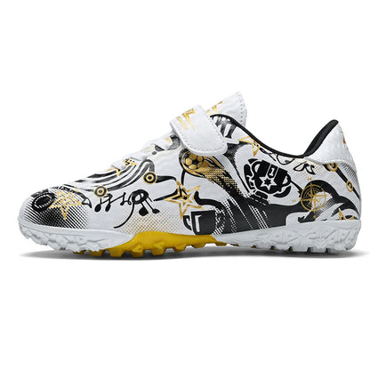 New Youth Soccer Shoes Kids Football Boots Professional Training Non-Slip Indoor Outdoor Futsal Cleats Sneakers Breathable 28-39