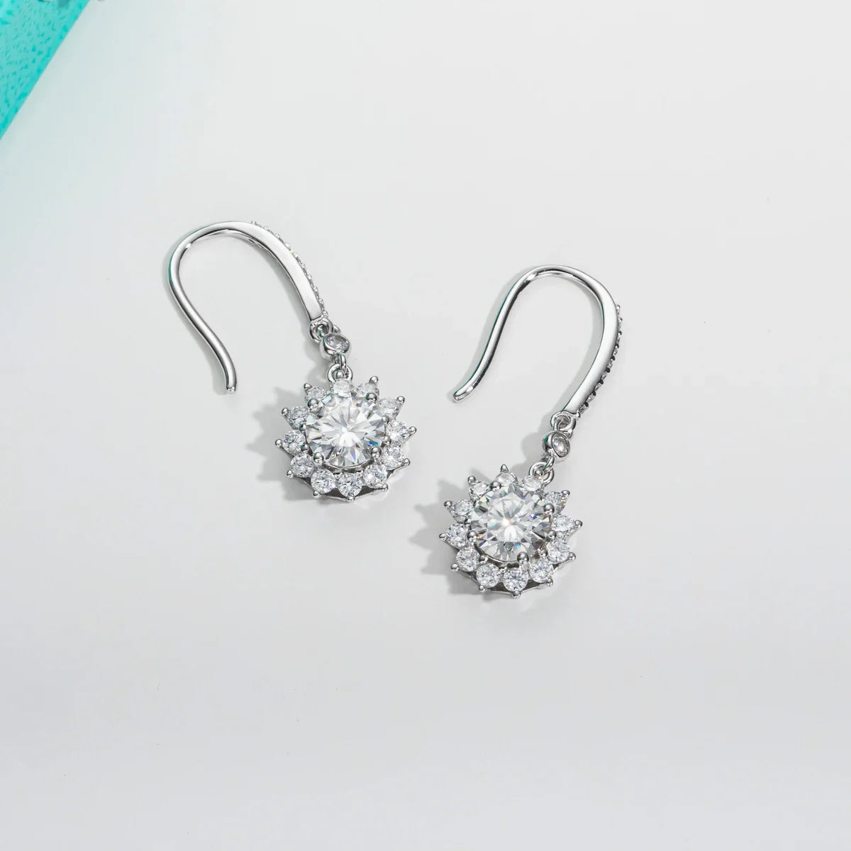 1 Carat Sunflower D Color Moissanite Drop Earrings 925 Sterling Silve Flower Hook Earrings for Woman Gifts Wholesale