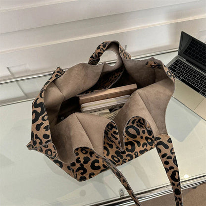 Fashionable and minimalist large bag with soft leather and large capacity shopping bag for women, one shoulder hand-held large b