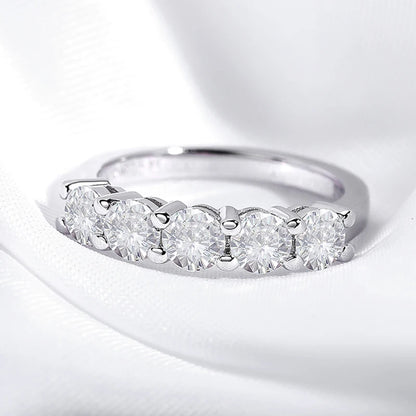 White Gold D Color 4mm Moissanite Ring for Women 1.5CTTW Stone Match Diamond Wedding Band Bride S925 Sterling Silver