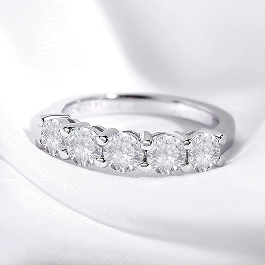 White Gold D Color 4mm Moissanite Ring for Women 1.5CTTW Stone Match Diamond Wedding Band Bride S925 Sterling Silver
