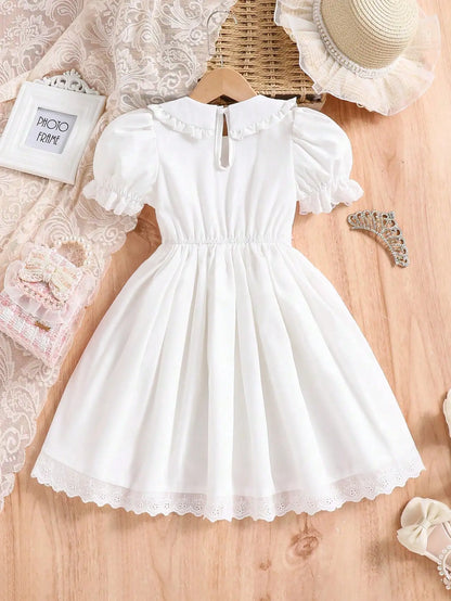 Little Girl's Romantic and Elegant White Princess-Style Dress, Decorated with Bows, Stylish Puff Sleeves, Suitable for Birthday Parties, Holiday Events, and Photography. Suitable for Little Girls Aged 4-7, for Spring a