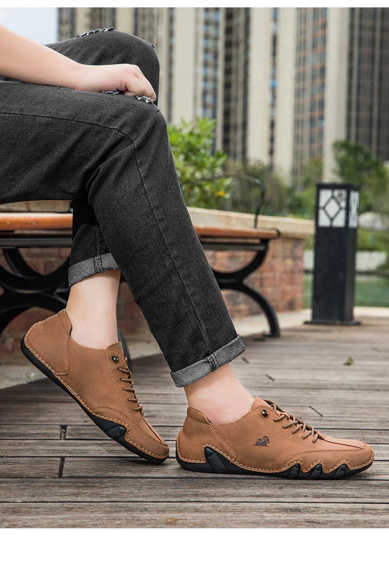 Men's shoes four season new plus size casual shoes fashion low-top soft sole breathable outdoor shoes men's sports walking shoes