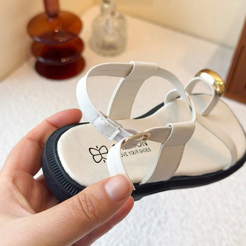 Summer New Kids Beach Sandals Clip-toe Outdoor Girls Roman Sandals School Fashion Cross-tied Children's Flat Sandals Non-slip