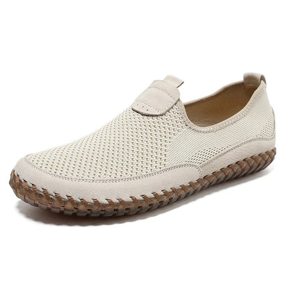 Breathable Men Casual Shoes Lightweight Outdoor Male Walking Shoes Anti-slip Men's Sneakers Slip on Flats Vulcanized Shoes 2025