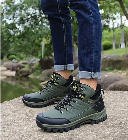 Brand Winter Men's Boots Warm Men's Snow Boots High Quality Leather Men Sneakers Outdoor Men Hiking Boots Work Shoes Size 39-46