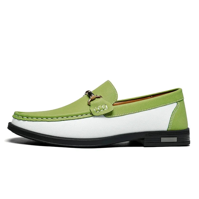Sapatos Masculinos de Couro Genuíno de Marca de Luxo Mocassins de Casamento Sem Cadarço Nova Tendência Fivela de Metal Sapatos Masculinos Versáteis para Negócios