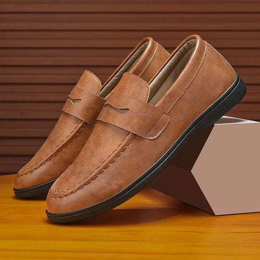 New fashionable and breathable men's loafers versatile and low top casual single shoes