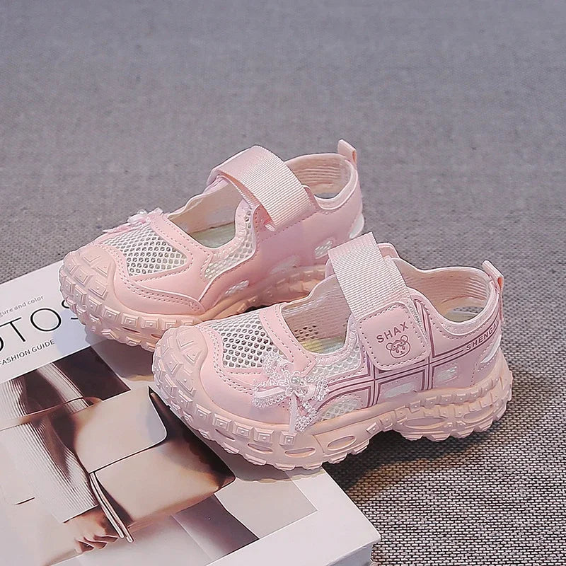 2026 summer new girls' bow mesh toe sandals soft and casual beach sandals children's outdoor walking non slip flat shoes