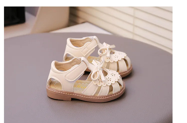 Summer Baby Girls Sandals Cut-Outs Lace Princess Shoes Children Sandals Anti Slip Soft Sole Toddler Kids Beach Shoes Size 15-25