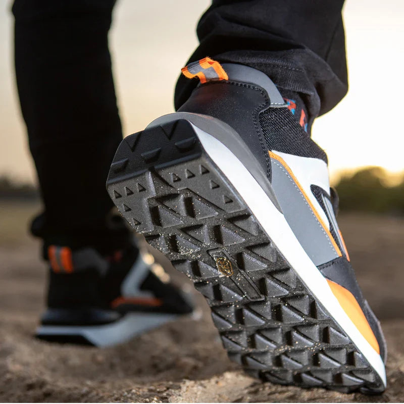 Security Protection Shoes Men Steel Toe Safety Boots Anti-smash Anti-Puncture Work Boots Safety Shoes Man lightweight breathable