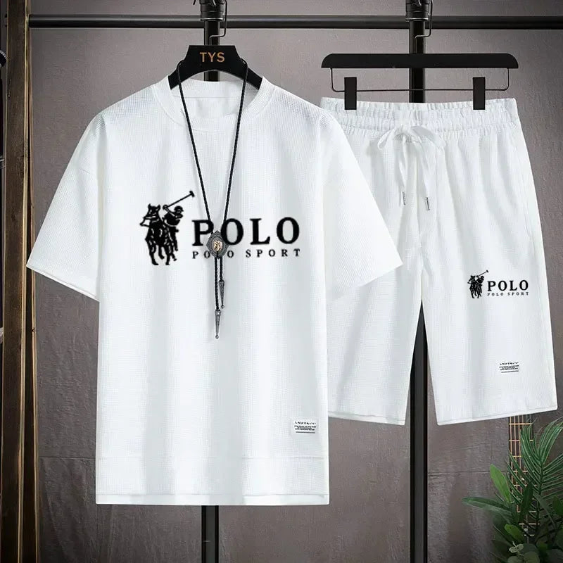 A two-piece set of men's short-sleeved T-shirt and sports shorts for summer fashion, breathability, fitness and casual jogging