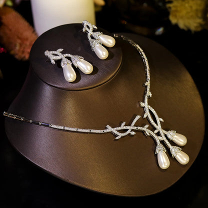 New Unique Pearl Flower Design Necklace Sets for Women Accessories Luxury Dubai Bridal Wedding Jewelry X0576