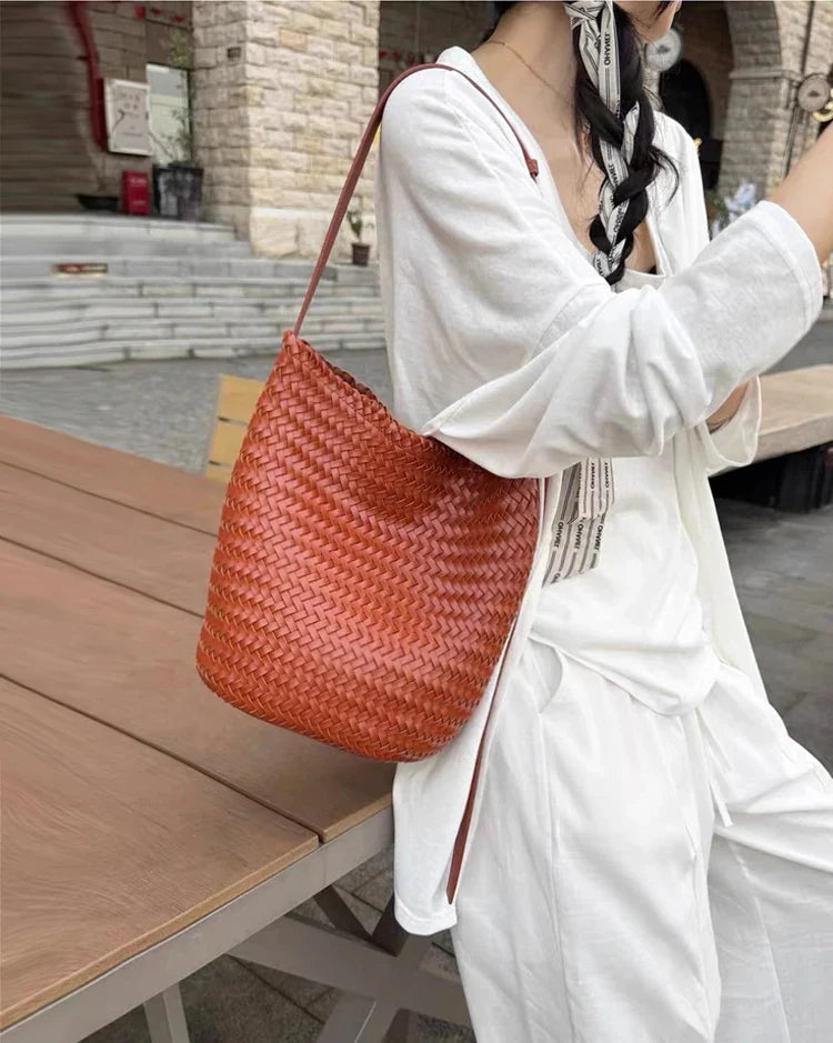 luxury woman handbagNew high end Hand-woven genuine leather women's bag large capacity shoulder tote bag underarm bag bucket bag