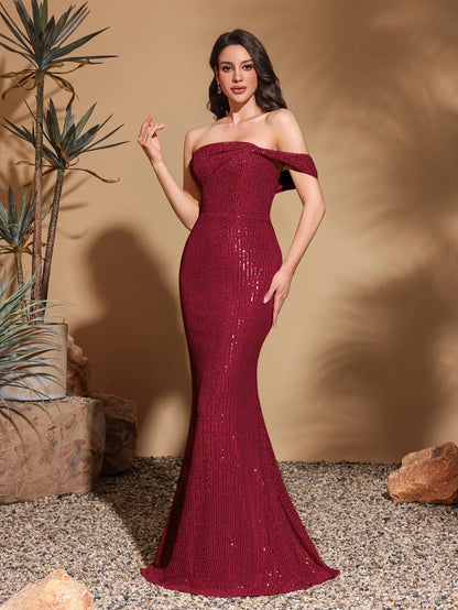 Sequined hip-hugging dress with one side hanging sleeves, elegant and chic dress