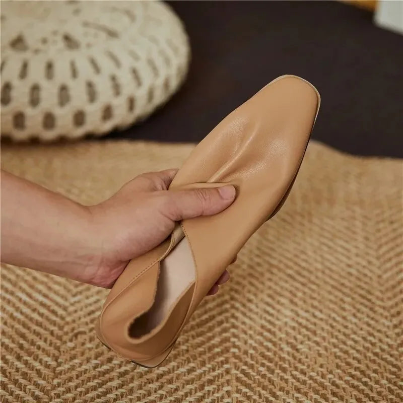 2025 Hot Sale slip-on Genuine Leather Women Pumps Square Toe Med Thick Heels Soft Upper Pumps Office Ladies Dress Shoes