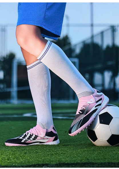 Professional Long Spikes Football Field Cleats Men Women Trend Pink Soccer Shoes Society Man Trainers Futsal Sneakers Size 33-46