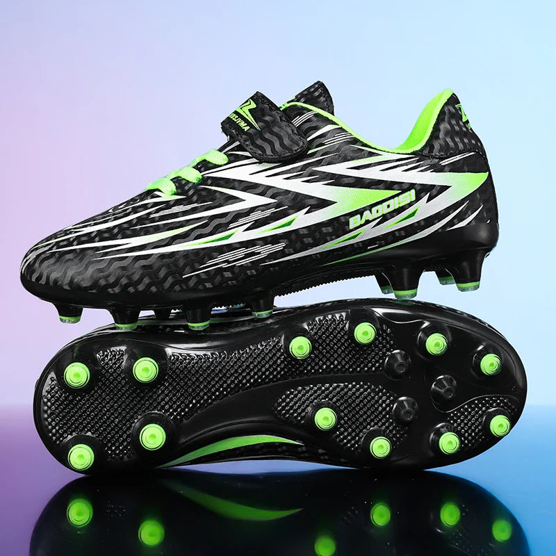 New Kid Professional Football Boots Soccer Shoes Match Boys Sports Shoes Comfortable Sneakers Match Outdoor Non-Slip Unisex