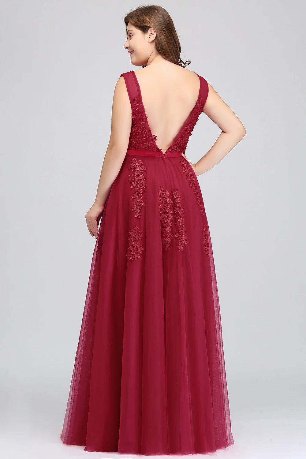 Gorgeous Pearl Pink Evening Dresses Illusion Strap Lace Appliques Square Neck V-Backless Gowns Slim A-Line Maxi Party Prom Dress