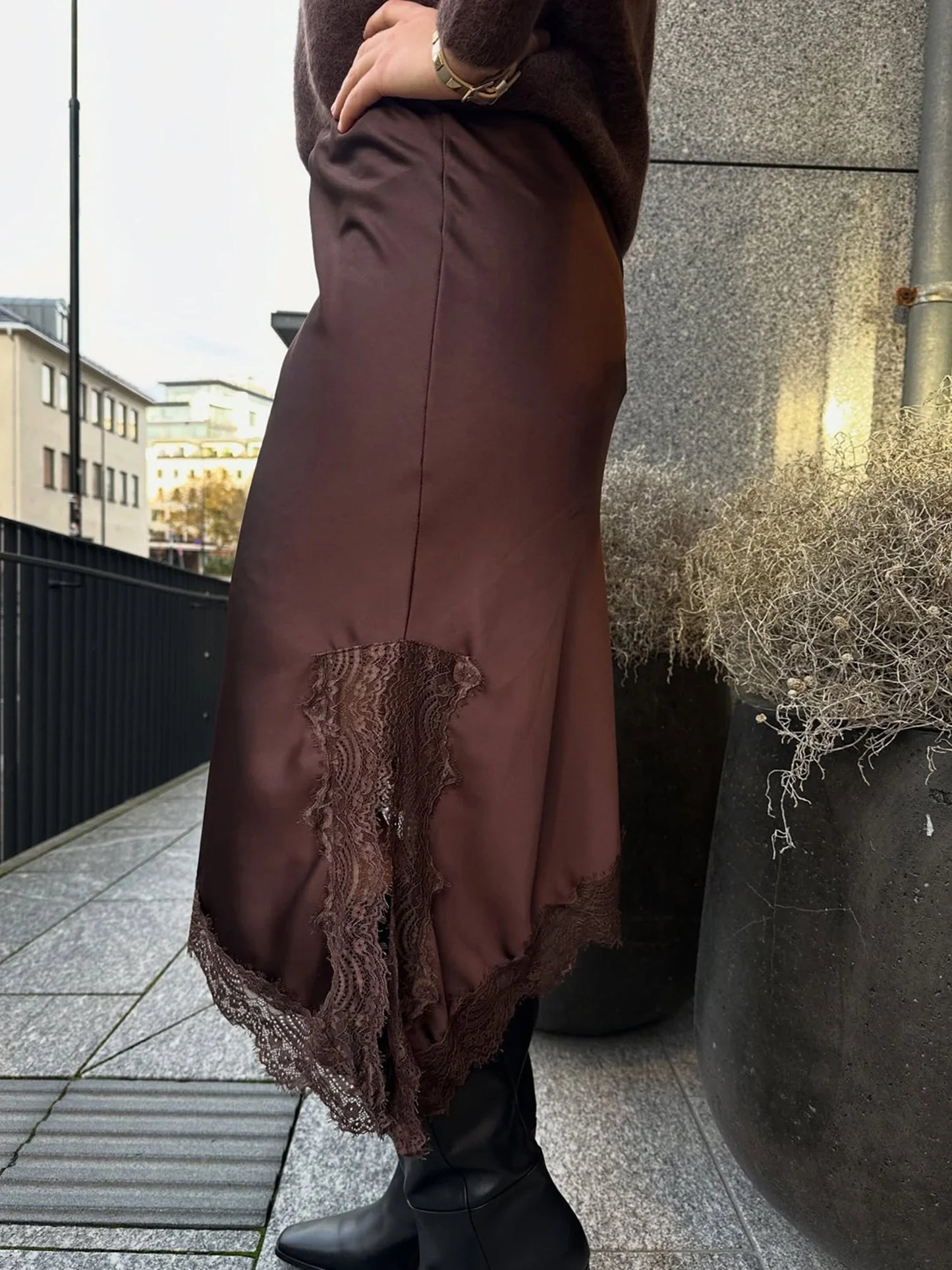 Women Satin Lace Trim Midi Skirt Polka Dot Print High Waist A-Line Skirts Vintage Silk Going Out Dress Y2k Streetwear Clubwear