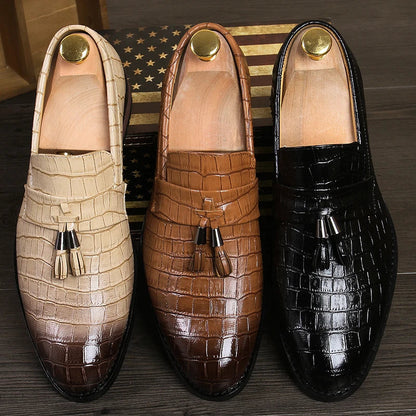 Luxury Formal Men's Dress Italian Designer Stylist Wedding Casual Business Patent Leather Loafers Oxfords Shoes for Men