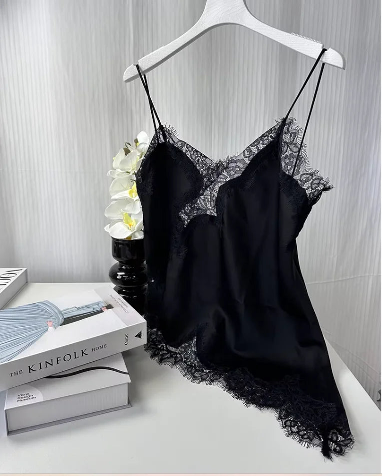 Black Lace Cami Tops Women V Neck Patchwork Sleeveless Y2K Girl Top Fashion 2025 Summer Fall Holiday Beach Top