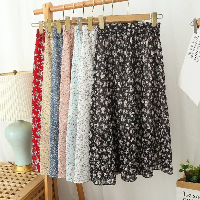 Women's Summer Skirts Vintage Floral Printed Chiffon Skirts High-waisted Elastic Waist Relaxed Mid-length Skirts Beach Skirts