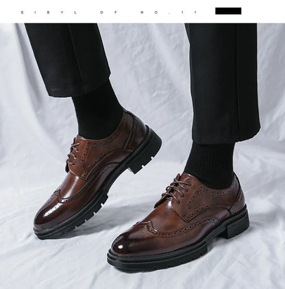 Brown Handmade Leather Men 2026 Oxford Shoes Black Leather Man Formal Classic Brogue Business Shoes Chaussure Homme