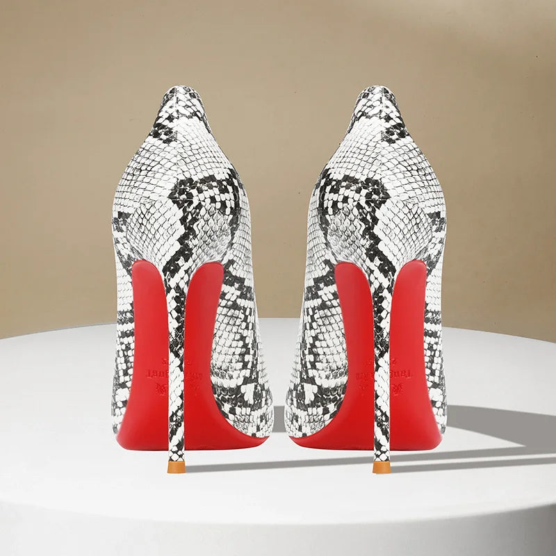 Summer fashion new snake patterned high heels for women slim heels, sexy, shallow mouth, niche temperament, pointed single shoes