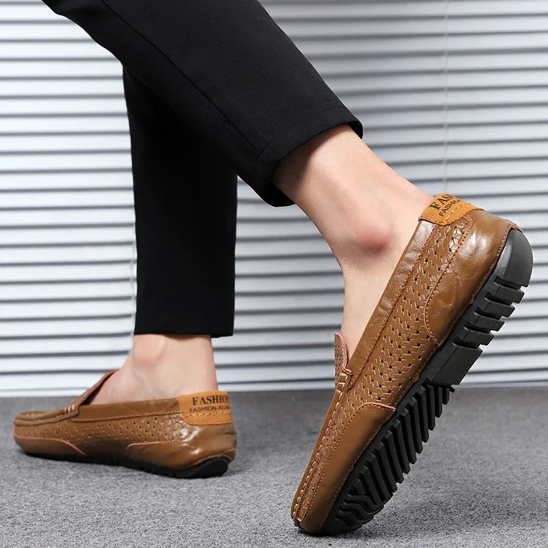 Summer Luxury Brand Men Casual Shoes Soft Genuine Leather Mens Loafers Moccasins Italian Designer Breathable Slip on Boat Shoes
