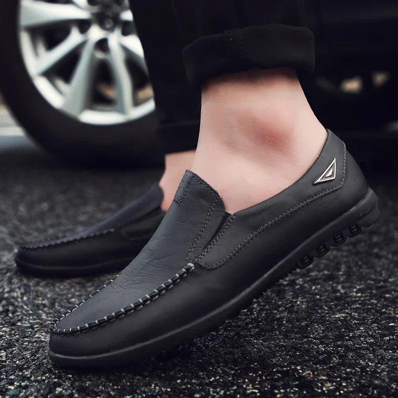 Leather Men Casual Shoes Luxury Brand 2024 Mens Loafers Moccasins Breathable Slip on Black Driving Shoes Plus Size 37-47