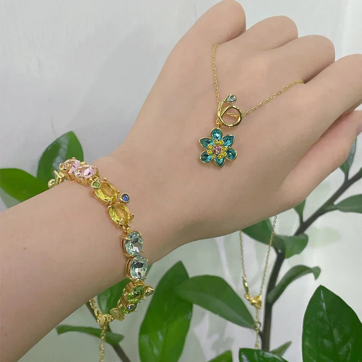 2025 New Trend Fine Jewelry Sets Charm Pink Blue Flower Crystal Fashion Original Luxury Necklace Earring Romantic Gift for Women