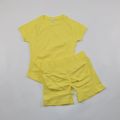 Seamless Yoga Set Fitted Workout Clothes Woman Gym Wear Short Sleeve Top Shirt Scrunch Booty Gym Shorts 2 Piece Sports Suits