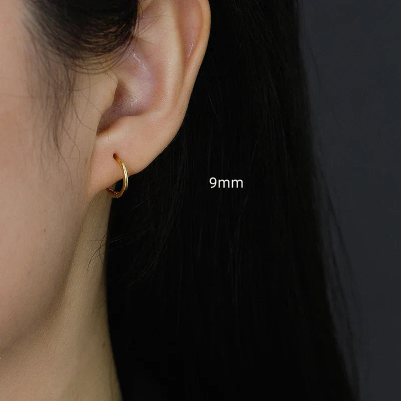 925 Sterling Silver Fashion Simple Huggies Ear Buckle Accessories Minimalist Charm Ear Hoop Earrings for Women Jewelry