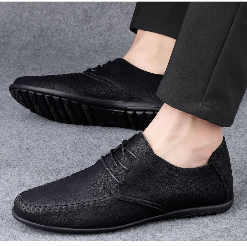 Men's leather shoes soft soles four seasons plus size casual leather shoes fashion trendy youth party Versatile driving shoes