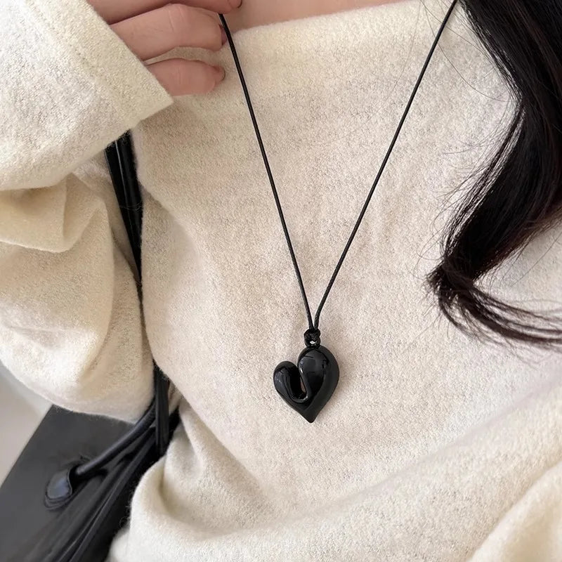 Fashion Metal Long Pull Necklaces for Women Luxury Elegant Silver Color Matte Snake Bone Chain Necklace Jewelry Accessories Gift