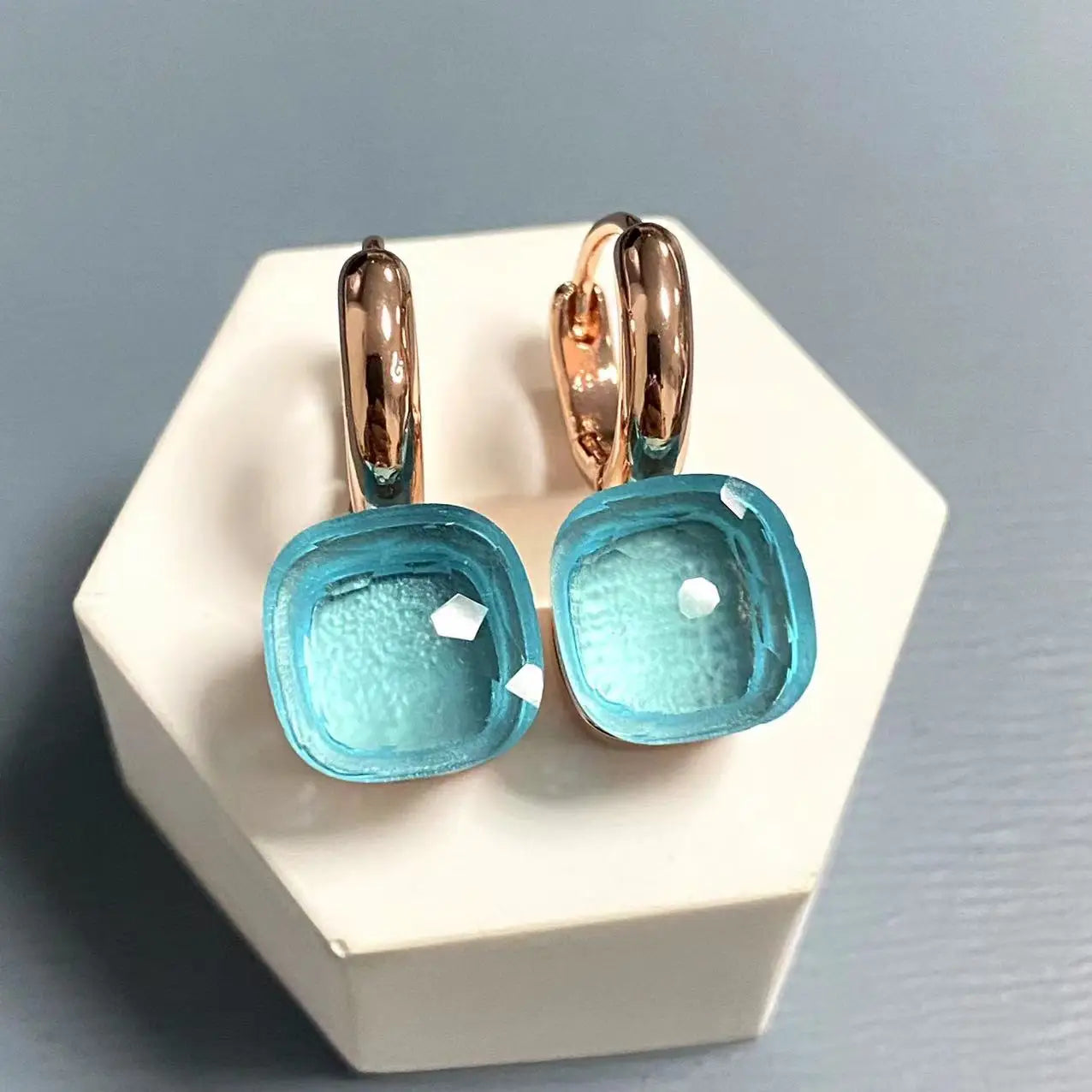 10.6mm Classic Nudo Earrings For Women High Quality Crystal Earrings Square Blue Topaz Earrings Fashion Jewelry Gift