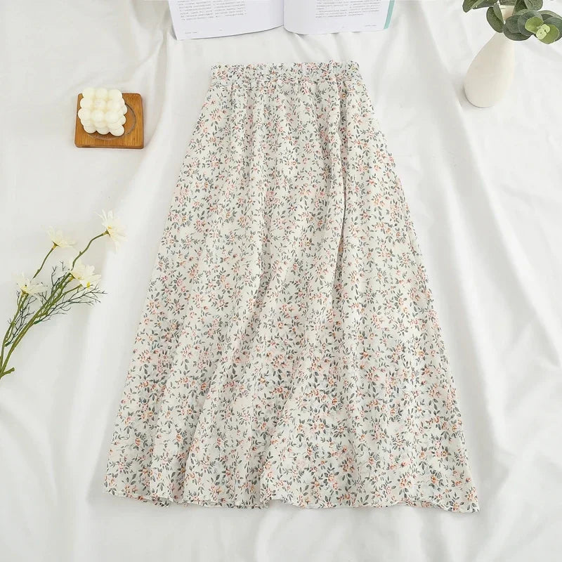 Women's Summer Skirts Vintage Floral Printed Chiffon Skirts High-waisted Elastic Waist Relaxed Mid-length Skirts Beach Skirts