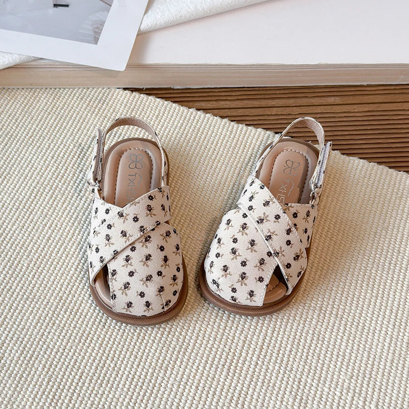 Girls Princess Floral Sandals New Summer Cross Strap Children Beach Shoes Non-Slip Breathable Kids Flat Sandals School Perform