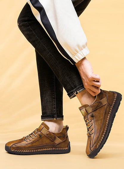 CLOHOO Botas Casuais Esportivas Masculinas Cano Alto Feitas à Mão Respiráveis para Uso ao Ar Livre com Opções de Tamanho Estendido Botas Clássicas de Tornozelo
