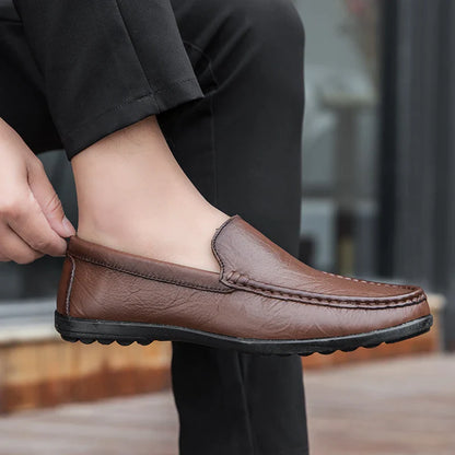 Genuine Leather Men Shoes Casual Luxury Brand Men Loafers Italian Moccasins Breathable Slip on Men Driving Shoes Chaussure Homme