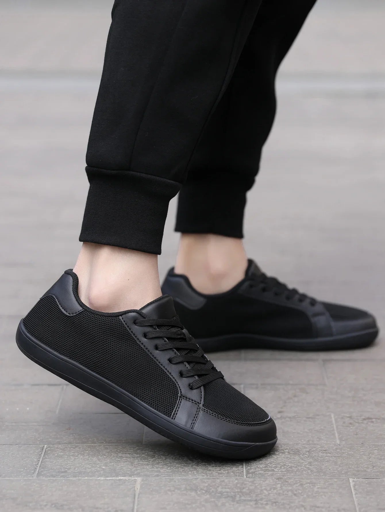 Wide Toe Casual Shoes for Men and Women Barefoot Soft Sole Flats Non Slip Walking Footwear Plus Size Comfortable