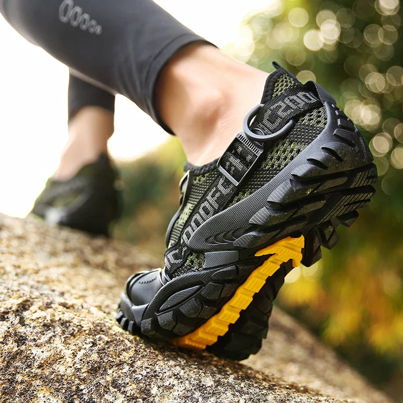 Summer Hiking Shoes Unisex Wading Shoes Mens Water Hiking Boots Women Aqua Shoe Mountain Climbing Quick-Dry